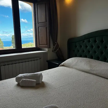 Villa Capovillas - Silent *